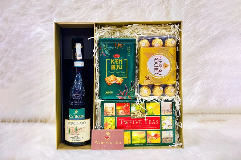 Hộp quà biếu Tết sang trọng