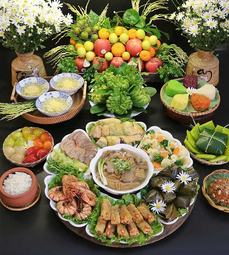 Mâm cơm mùng 2 Tết miền Trung