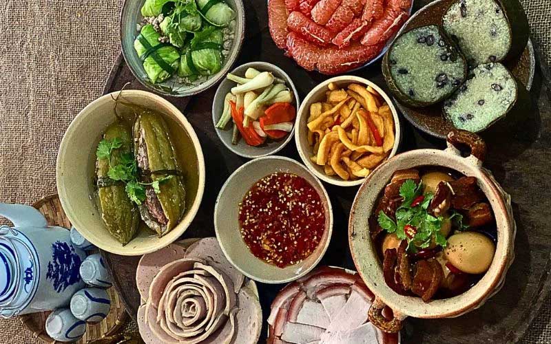 Mâm cơm mùng 2 Tết miền Nam