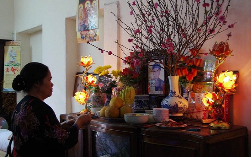  Cúng cơm mùng 2 Tết vào thời gian nào