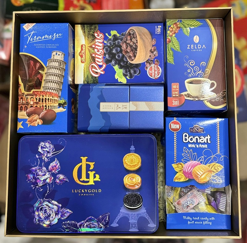 Hộp quà Tết không rượu màu xanh