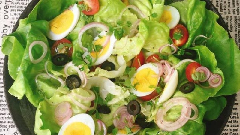 Salad trộn món giải ngán