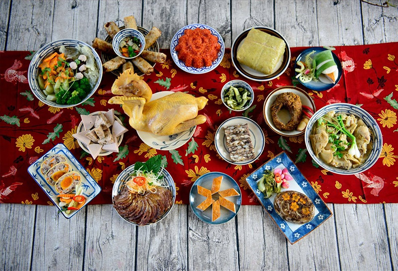 Mâm cơm cúng Mùng 1 của miền Bắc
