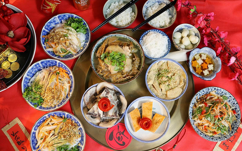 Mâm cỗ người miền Trung 