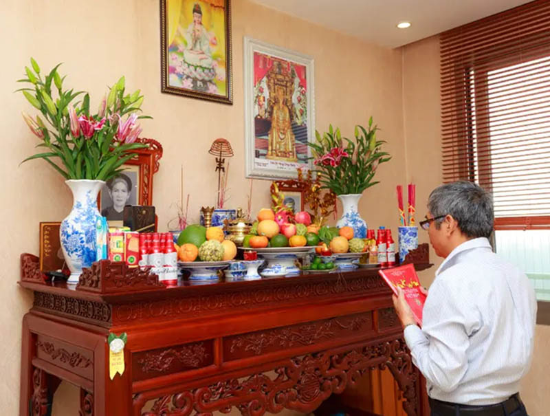  Mâm ăn cơm mùng 2 Tết, văn khấn