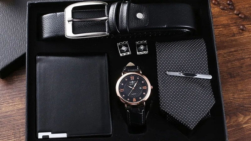 Quà sinh nhật cho chồng