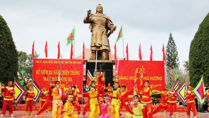 15 Lễ hội ngày Tết truyền thống Việt Nam đậm đà bản sắc 32 Lễ hội Đống Đa ở Bình Định