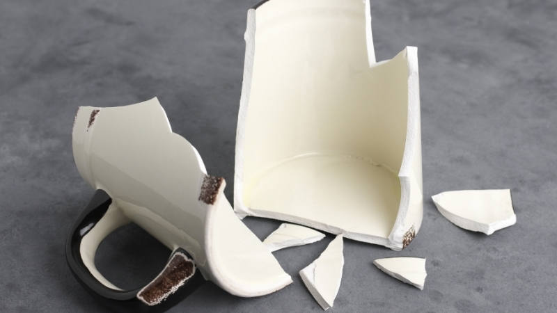 Tránh làm vỡ đồ đạc vào ngày Tết