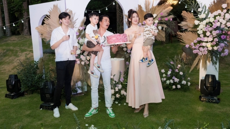 Tổ chức tiệc sinh nhật cho vợ yêu