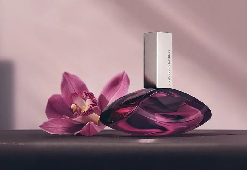 Tặng sếp nữ nước hoa