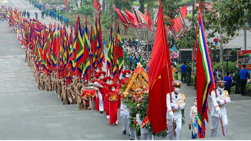15 Lễ hội ngày Tết truyền thống Việt Nam đậm đà bản sắc 26 Hội đền Hùng ở Phú Thọ