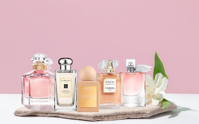 Nước hoa tặng chị gái