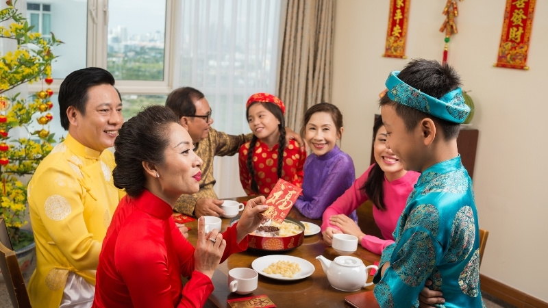 30+ Câu chúc Tết cô chú họ hàng hay, ý nghĩa năm mới 2026 16 Cách chúc Tết cô chú