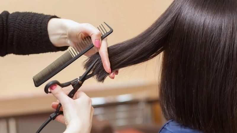 Mùng 1 Nên Làm Gì Để Cả Năm May Mắn và Thuận Lợi? 37 Không cắt tóc mùng 1 Tết