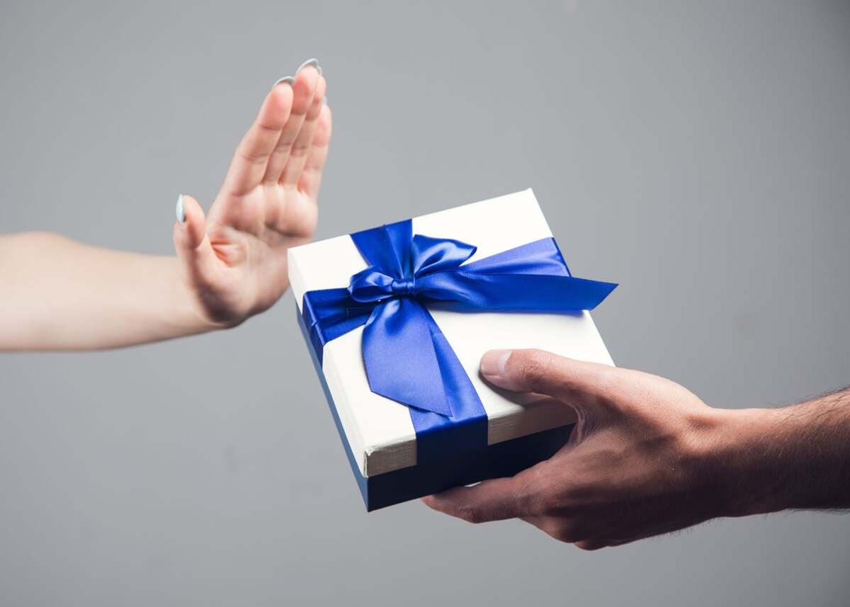 Câu nói khi người nhận không thể nhận 