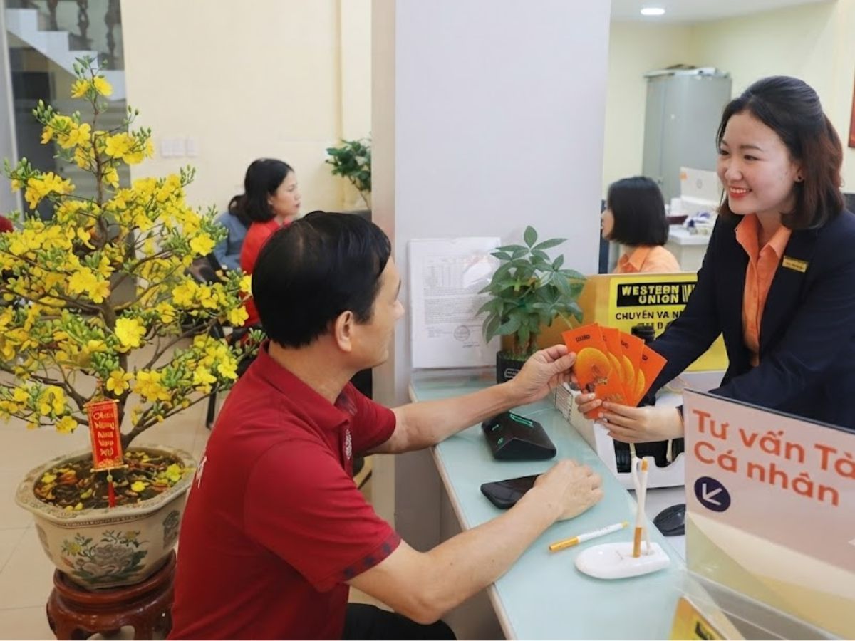 Lời cần tránh khi chúc Tết