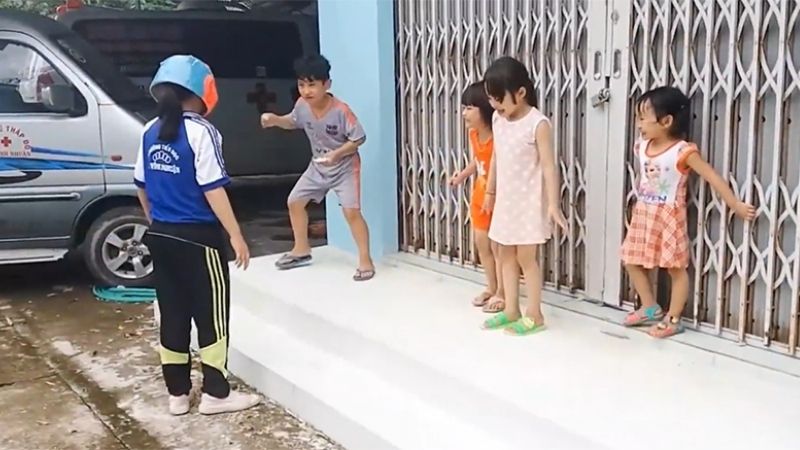 Trò chơi cá sấu lên bờ