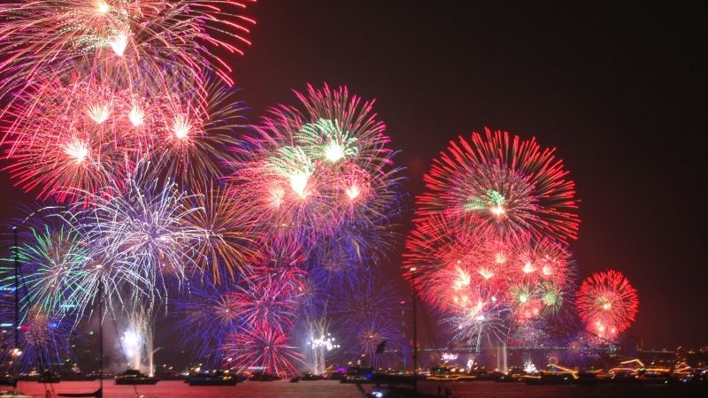 Phong tục đón giao thừa ở các nước trên thế giới