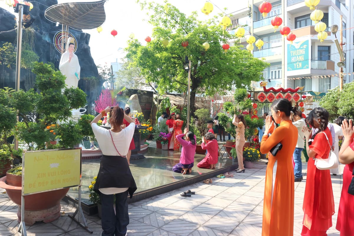 Đi đâu được xem là xuất hành
