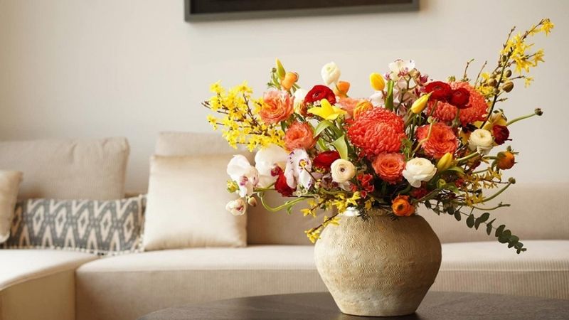 Hoa chưng Tết phòng khách