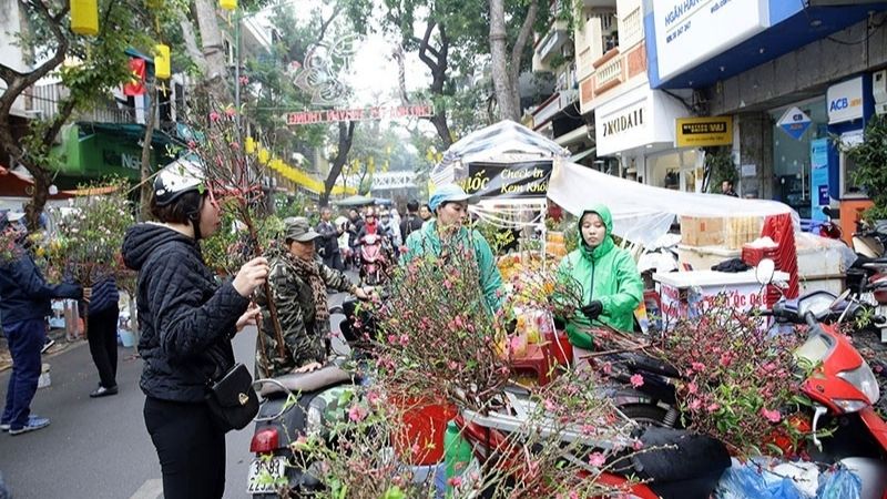 Hình Tết mua sắm