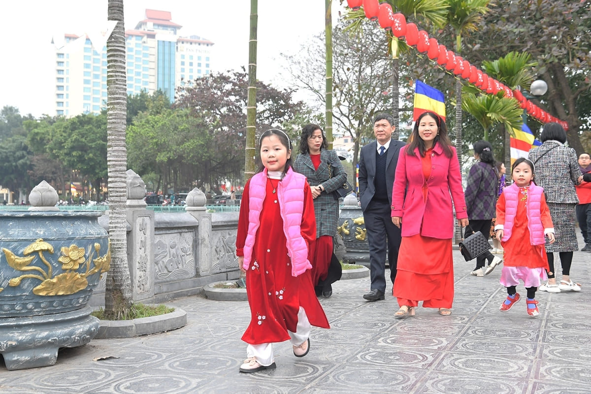 Hướng xuất hành