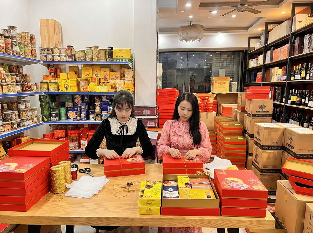 Đóng gói quà Tết