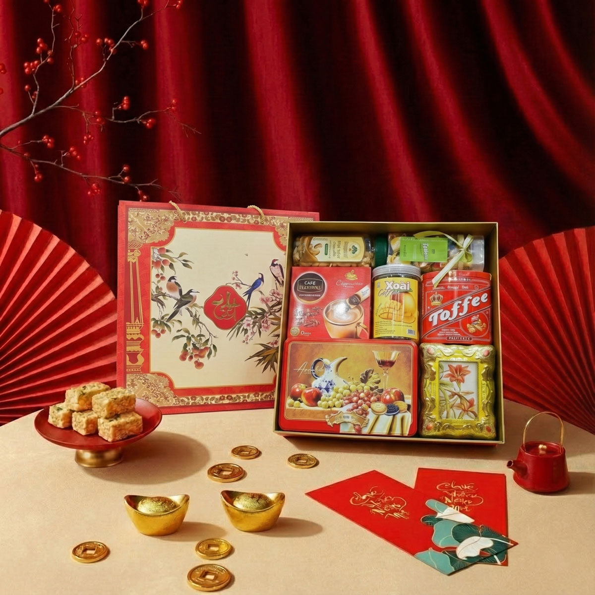 Hộp quà bánh kẹo Tết