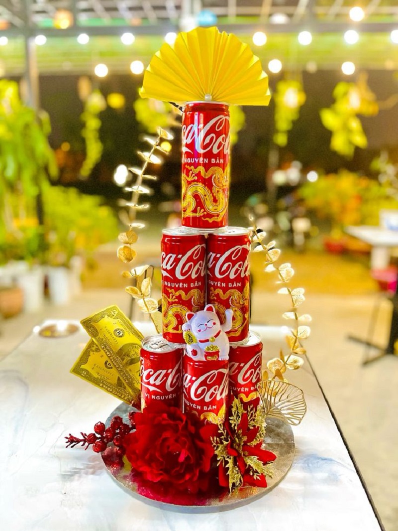Tháp nước ngọt Coca Cola sang